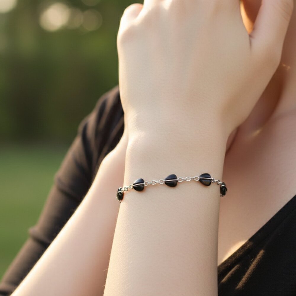 "Trendy Handmade Bracelet – A Stylish Gift for Women & Girls, MAR091200